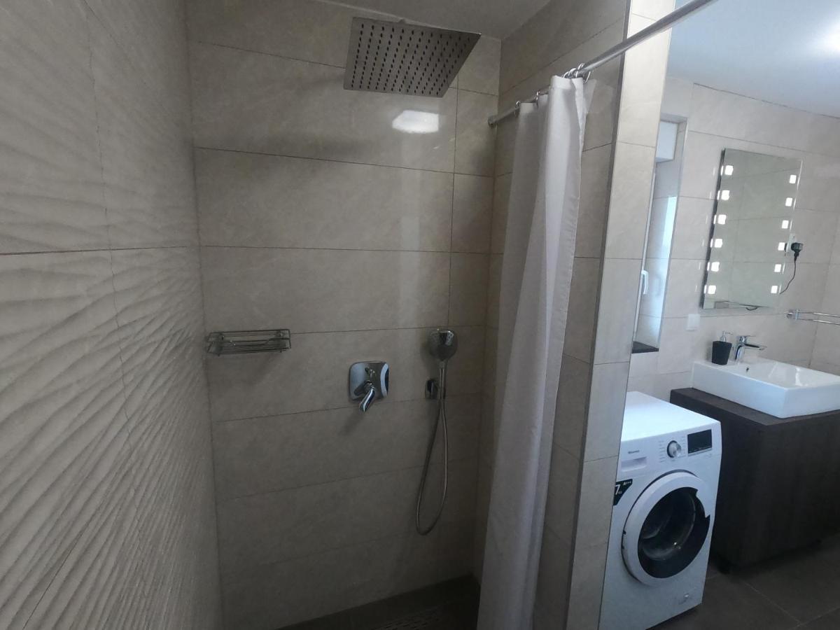 Villa Kuca Za Odmor Kodba à Strigova Extérieur photo